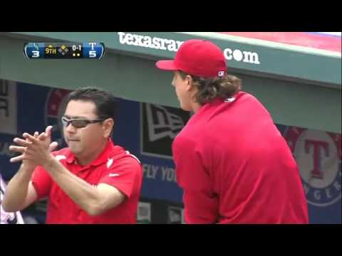 2012/04/12 Adams picks up the save