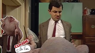 Mr Bean and The Turkey | Mr Bean Funny Clips | Classic Mr Bean
