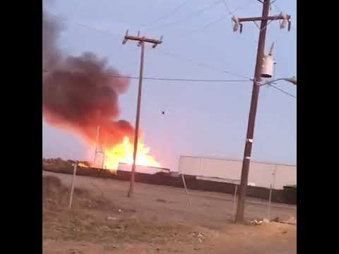 Incendio en un negocio de madera en El Carrizal