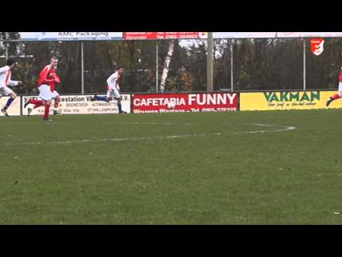 voetbalwedstrijd Rood-Wit B1 - DVO'60 B3