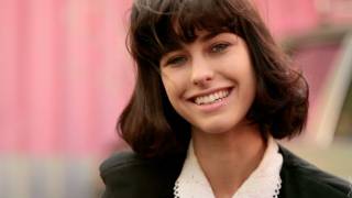 Kimbra (Featuring Sam Lawrence) &quot;Wandering Limbs&quot; Live - Sideshow Alley