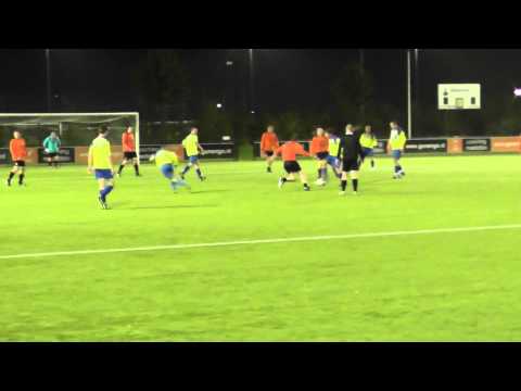 Opjestropdas 17 okt 2013 OSM '75 6 - VV De Meern 9 com 1-3 John op lat, doelpunt Joost, assist Pjotr