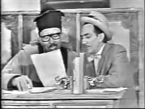 LA TREMENDA CORTE 'MICROFONICIDIO'