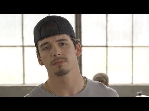 Us No More - Noah Thompson