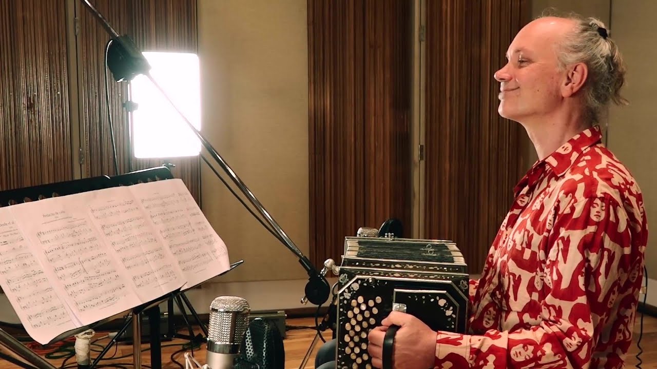 PEDACITO DE CIELO (Francini-Stamponi) Arrangement and Bandoneon solo: B. Fingas
