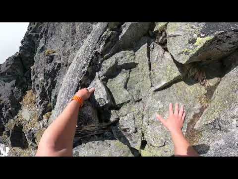 Klíčová plotna cestou na Malý Kežmarský štít (II-III UIAA) [GoPro 2K]