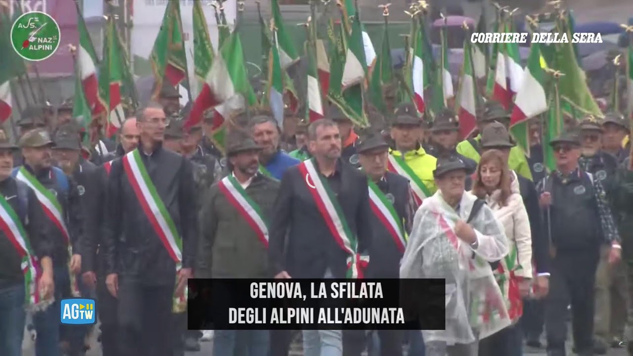 Genova, la sfilata degli alpini all'adunata
