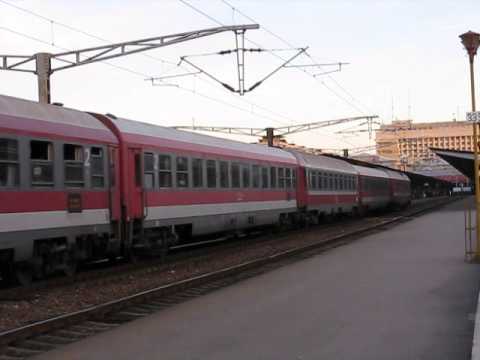 41-0387-5 cu trenul IR 1643 (Bucuresti Nord - Salva)