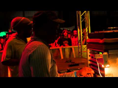 WORD SOUND & POWER  //  RAW EDIT  //  REGGAEBUS FESTIVAL #5
