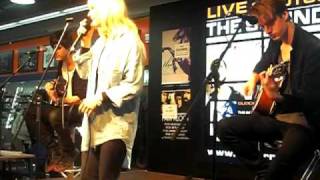 The Sounds - Hit Me (Acoustic)