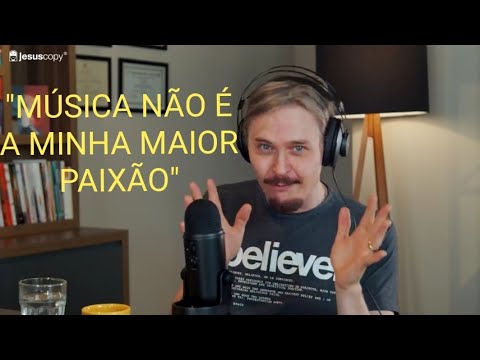 JUNINHO AFRAM DIZ QUE TOCAR GUITARRA NÃO É SEU PONTO FORTE!