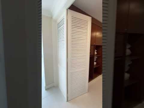 Video de YouTube - Apartamento en Venta de 3 dormitorios con Piscina y Garage en Playa Brava, Maldonado