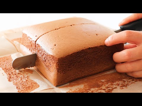 The most moist and soft chocolate cake I've ever had! Extremely easy! Chocolate castella cake