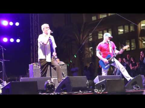 The Vandals - Urban Struggle - Live