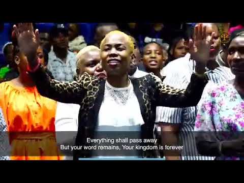 MOMENTS IN WORSHIP By Matthew Brandon & Mendel  | Total Experience Harare - Prophet Uebert Angel 🌟