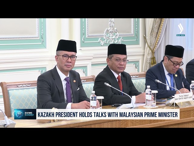 Kazakh President holds talks with Malaysian Prime Minister