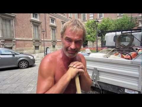 Bergamasch / Bergamasque endangered language (a Lombard dialect).  Construction workers in Milan.