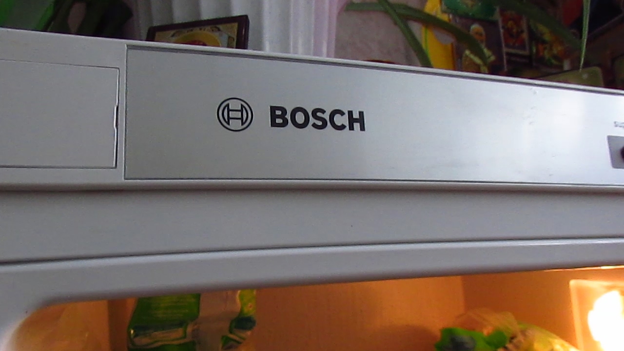 холодильник бош kgs39x25 мигает индикатор. индикатор холодильника бош. холодильник bosch kgv36vw13r. холодильник бош kgs39x25 мигает индикатор. холодильник bosch двухкомпрессорный панель управления.