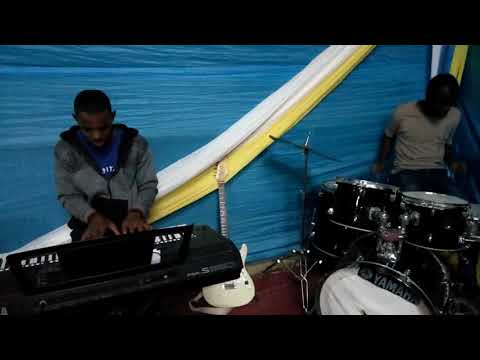 Ni katika mazoezi tu,tazama ilivyokuwa ni hatari juu ya hatari ni vijana mahiri njoo tujifunze