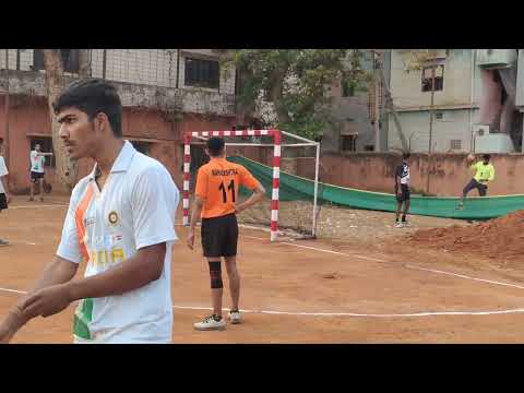 Maharashtra 🇻 /🇸 Himachal pradesh handball match national game's...🤾#handballmatch #public#handball