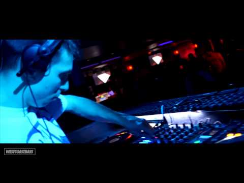 Youngsta @ Subculture Saturdays - Vancouver B.C - May 23 2015