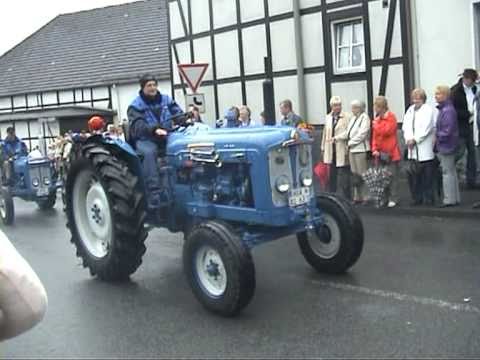 Festumzug zum Dorfjubiläum in Herdringen 2010 (ganzer Film)