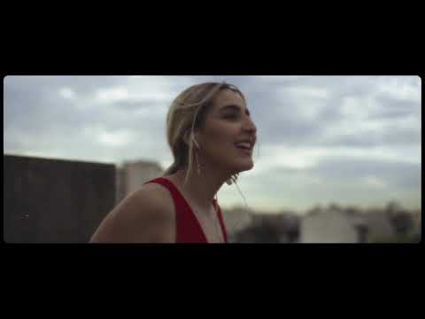 Vengo - Steffania Uttaro (Video Oficial)