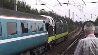 preview picture of video 'D9000 at Stowmarket 11th August 2002'
