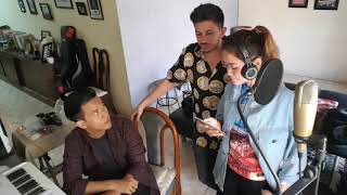 Download lagu Karna su sayang versi bahasa inggris with guruku mister D. #fanivanilla #faniprimadona #mrD mp3 Download lagu Karna su sayang versi bahasa inggris with guruku mister D. #fanivanilla #faniprimadona #mrD mp3