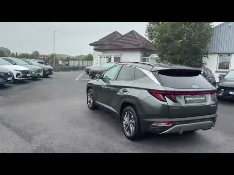 Hyundai Tucson 2WD Executive Plus w 2 Tone Roof - Image 2