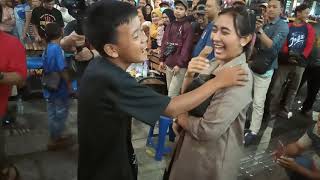 Download lagu Menang banyak rian ambyar video amatir mp3 Download lagu Menang banyak rian ambyar video amatir mp3