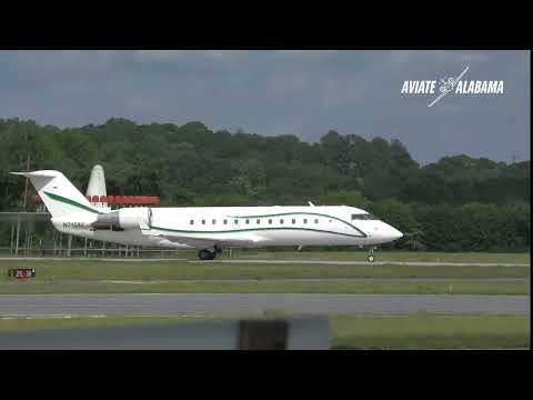 CRJ100 LR SE “Special Edition” l N715AV