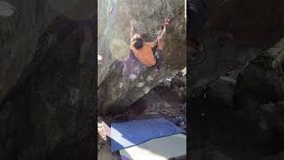 Video thumbnail of Shake'n'Bake, V10. Way Lake