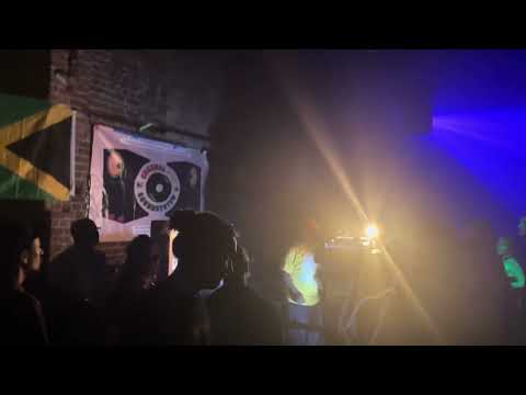 Channel One playing Keety Roots - Wisdom [Vocal Dubplate Mix] + Versions @ Village Underground 07/07