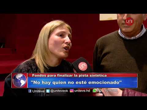 Felicidad por la pista de atletismo en la UNVM