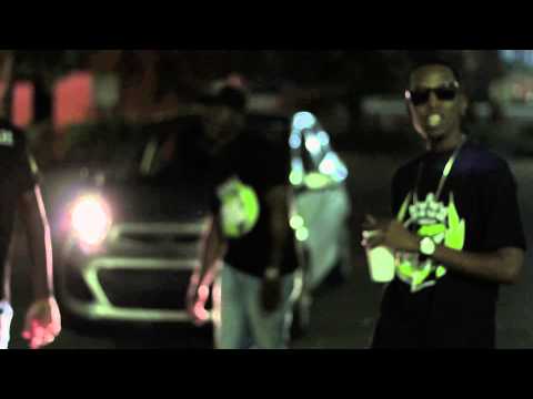 EasyMoneyGang ( TitoRasz & BechoLize ) - #AwokiTurTei OFFICIAL VIDEO #2014