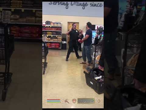 Breton Manager Fights Redguard Customer.