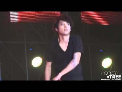 [Fancam] 111229 Woohyun Dance Battle Rehearsal @ SBS Gayo Daejun