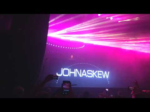 John Askew 2020 @ Groove playing New Dawn vs. The Dictator (John Askew Mashup)