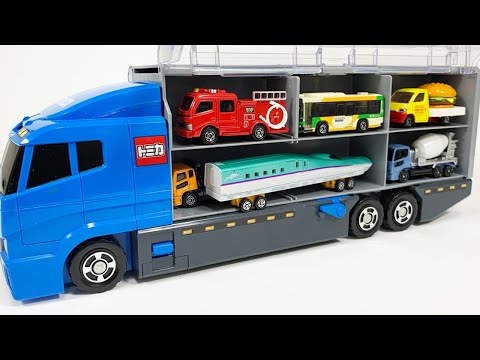 トミカがいっぱい☆ミニカーを開封してコンボイへ収納します！A lot of Tomicas☆ Miniature cars are opened and stored in the convoy!