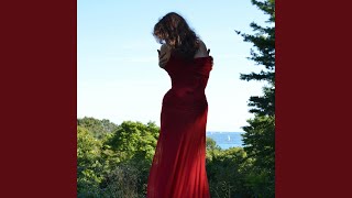 Download lagu Strong Beautiful Woman (Remix) mp3