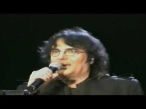 RENATO ZERO"NEL RICORDO DI G.GABER"(FESTIVAL GABER VIAREGGIO 23.07.2005)RENATO ZERO