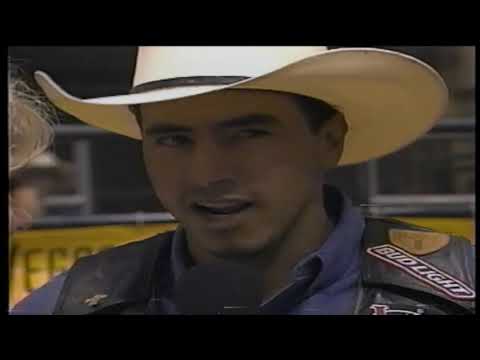 Adriano Moraes vs Moody Blues - 97 PBR Charlotte (89.5 pts)