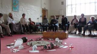 Cérémonie avec les Cranes de Cristal - Ceremony with Crystal Skulls