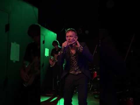 Frank Carter and the Rattlesnakes Live Snake Eyes