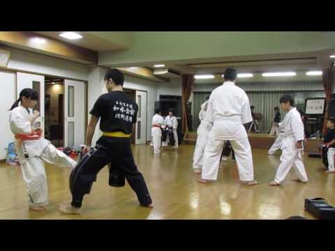 ミット稽古（インロー）少年部