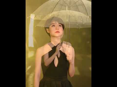 Thể hiện bởi Kim Ngọc