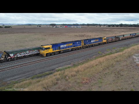 4PM4 Freight Train With Steel Wagons & Shipping Containers (3/4/2022) - PoathTV Australian Railway