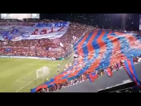 "Cerro porteño vs acletico nacional en Asunción recibimiento de la mejor hinchada del país" Barra: La Plaza y Comando • Club: Cerro Porteño