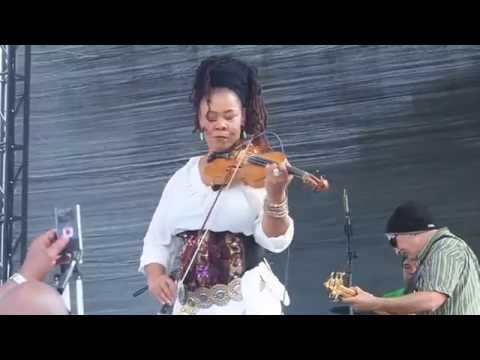 One of my favorite violinists: Karen Briggs